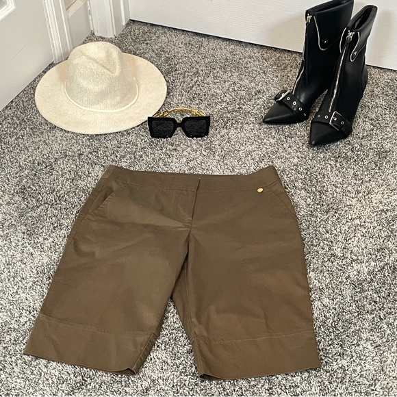 Trina Turk Olive Brown Cuffed Bermuda Shorts Size 4 - Picture 1 of 9